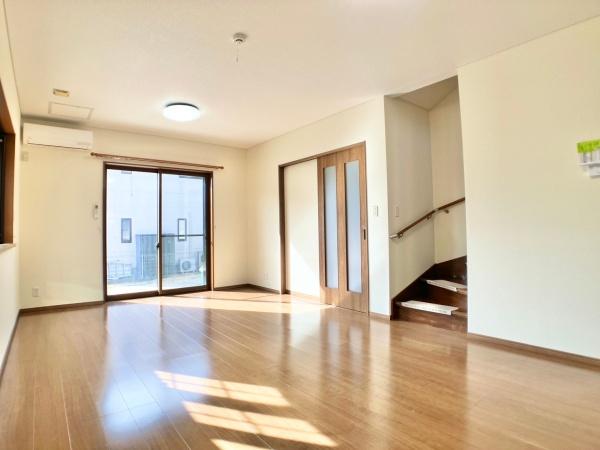 印西市草深　戸建て