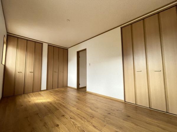 千葉市緑区古市場町の中古一戸建て