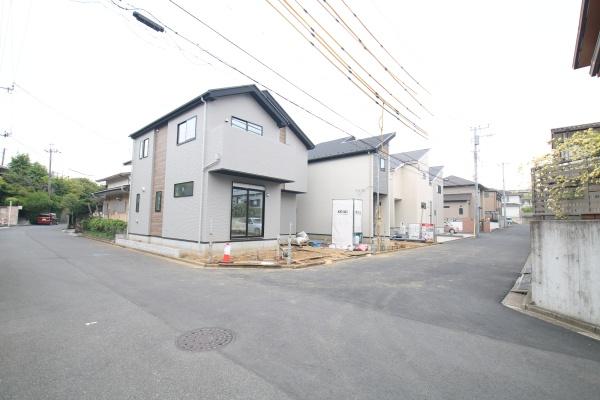 成田市橋賀台1丁目1期　新築戸建て　全2棟
