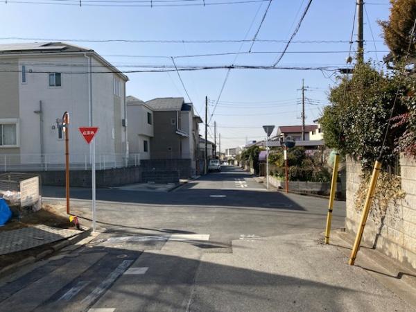 成田市橋賀台4　新築戸建て　全2棟