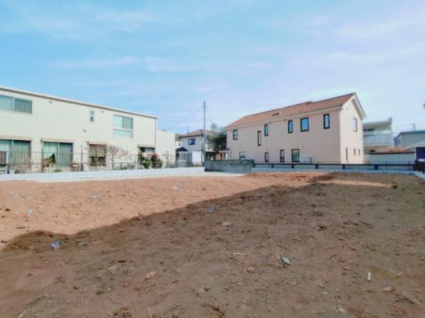千葉市花見川区浪花町　新築戸建て