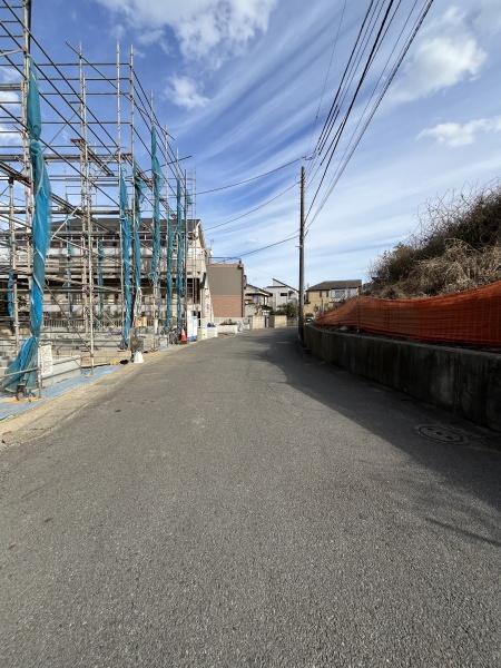 千葉市稲毛区小仲台8丁目　新築戸建て　全2棟