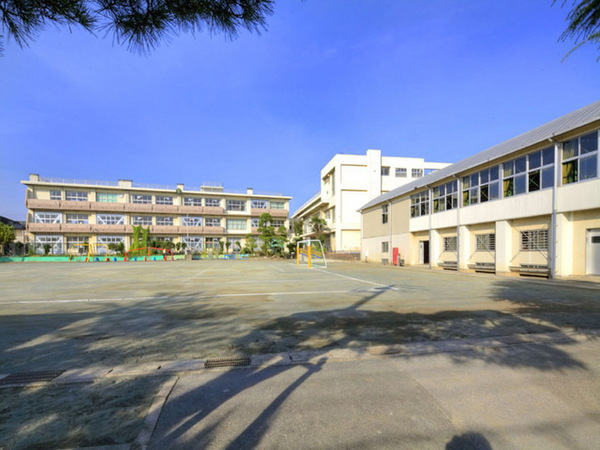 京成サンコーポ稲毛壱号棟(千葉市立稲毛小学校)