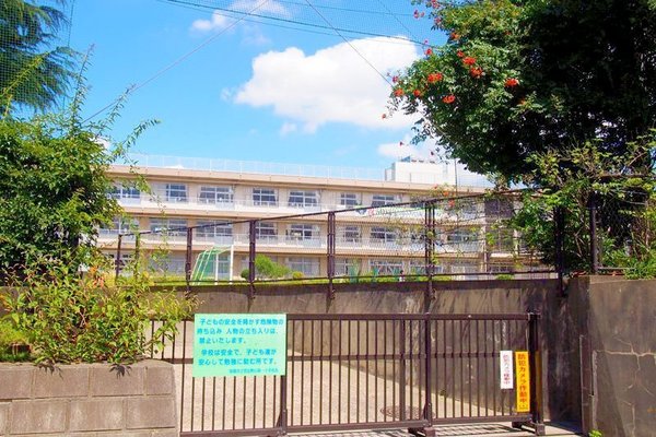 ならしのグランドサンハイツ(船橋市立習志野台第一小学校)