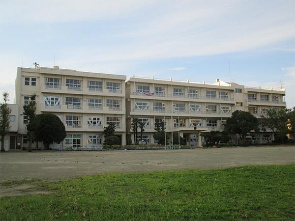 千葉市中央区弁天2丁目の中古一戸建て(千葉市立弁天小学校)