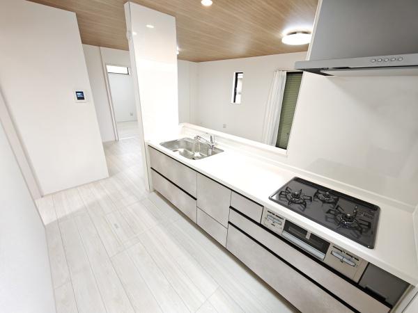 ユーカリが丘1丁目3　新築戸建て　1号棟