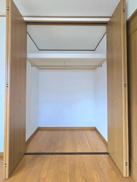 八千代市上高野の中古一戸建て