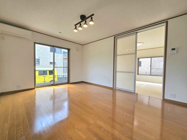 八千代市上高野　戸建て
