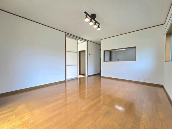八千代市上高野　戸建て