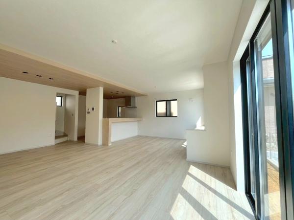 四街道市旭ケ丘８期　新築戸建て