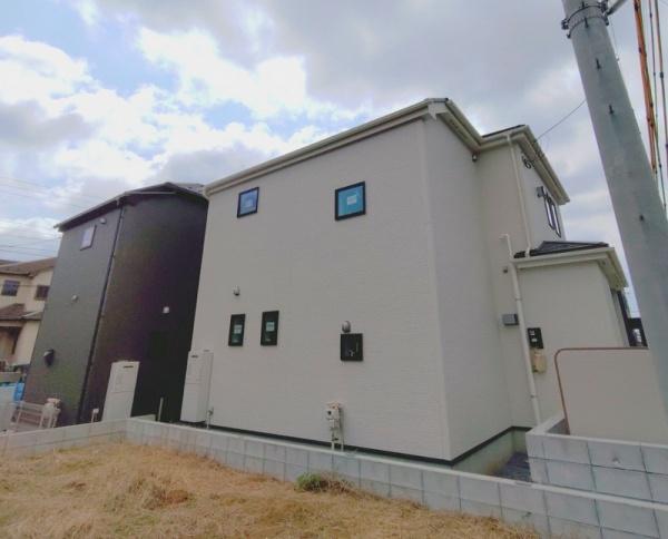 千葉市稲毛区宮野木町23-3期新築戸建　全3棟