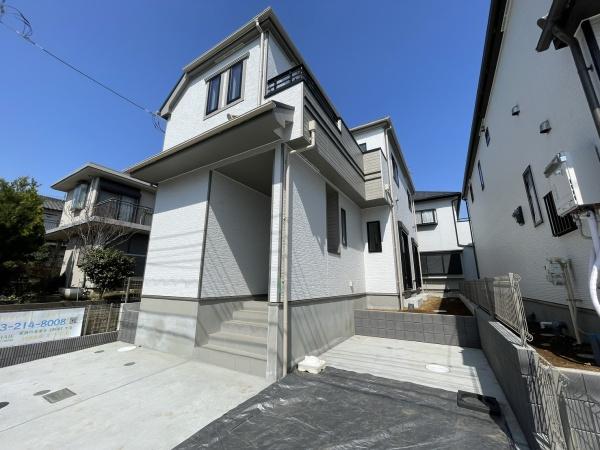 千葉市若葉区小倉台7丁目2　新築分譲住宅　全2棟