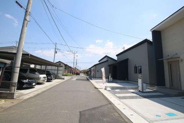 潮来市日の出5丁目23-3期　新築戸建て2号棟