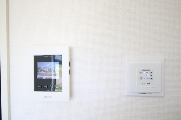 潮来市日の出5丁目23-3期　新築戸建て2号棟