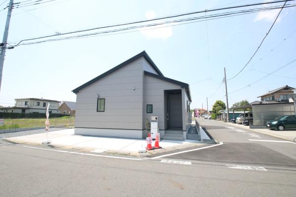 潮来市日の出5丁目23-3期　新築戸建て3号棟