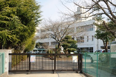 ライオンズマンション勝田台(八千代市立村上東小学校)