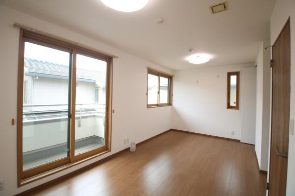 成田市はなのき台２丁目の中古一戸建て