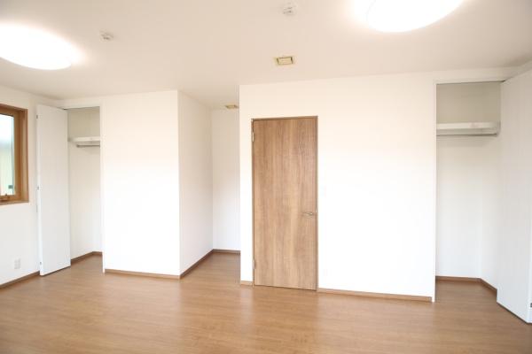 成田市はなのき台２丁目の中古一戸建て