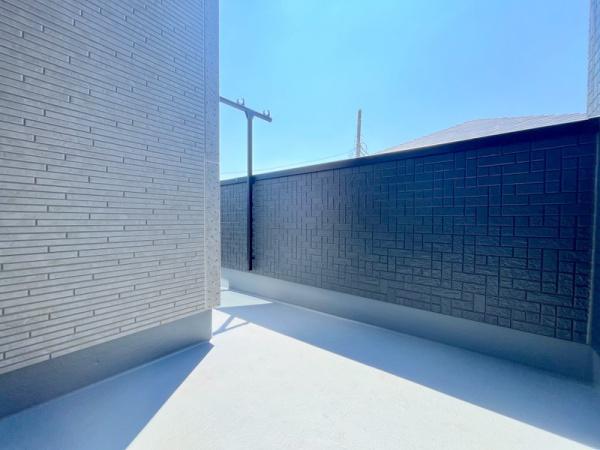 グラファーレ四街道市下志津新田12期　全1棟　新築戸建