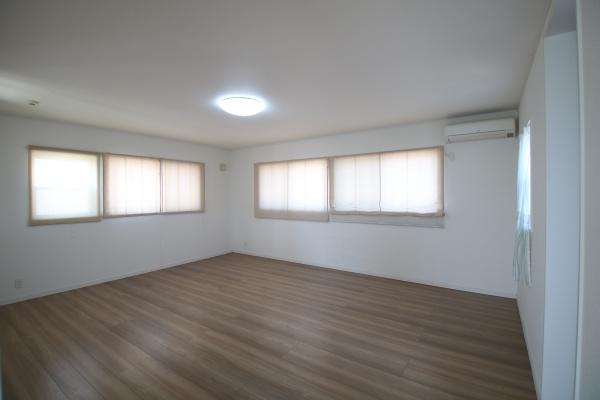 八街市中央の中古一戸建て