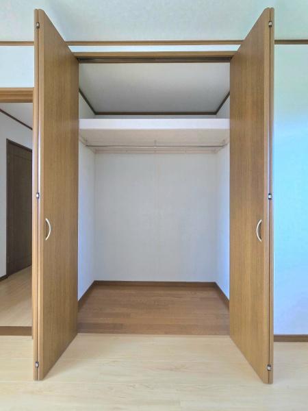 八千代市下市場１丁目の中古一戸建て
