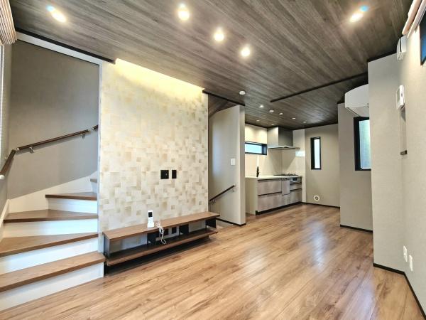 千葉市中央区神明町　戸建て