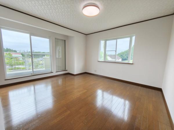 東金市季美の森東１丁目の中古一戸建て
