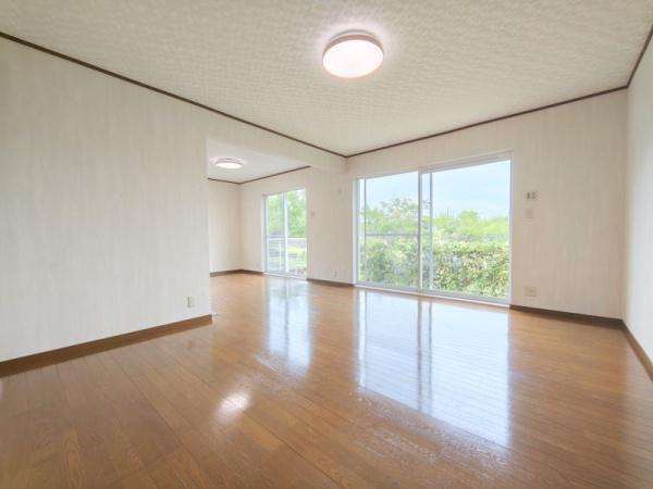 東金市季美の森東1丁目　戸建て