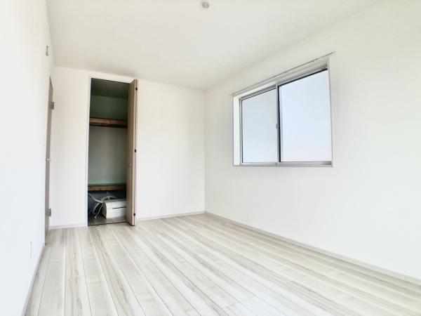 千葉市稲毛区小深町の中古一戸建て