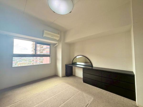 スカイプラザユーカリが丘イーストタワー(洋室)