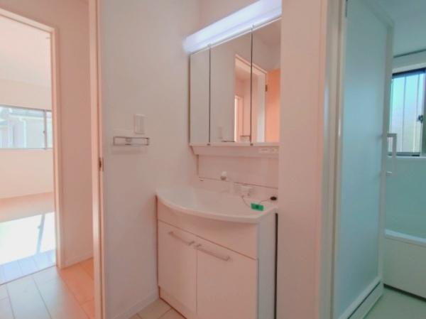 千葉市稲毛区園生町　戸建て