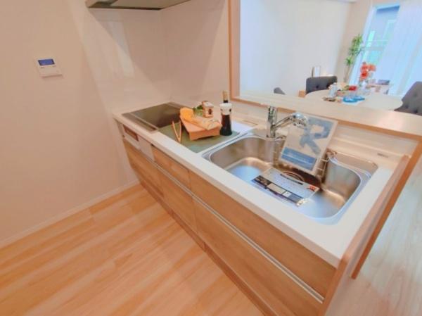 ソレイユ鷹の台Ｄ棟