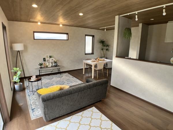 センチュリータウン栗山3　C号棟