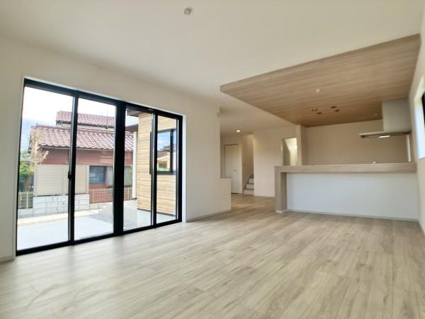 四街道市栗山4期　新築戸建　1号棟