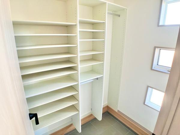 四街道市吉岡の中古一戸建て