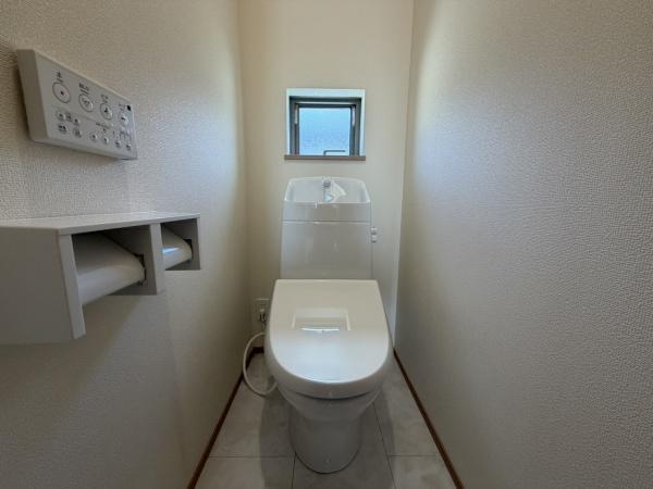 若葉区小倉台6丁目　新築戸建　B号棟C号棟
