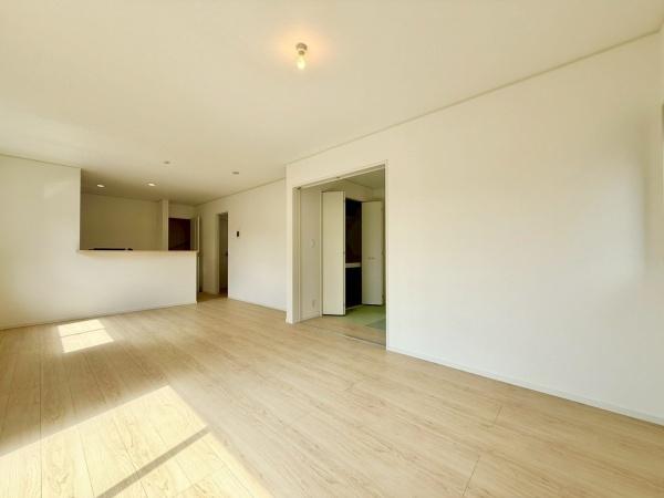 八街市富山第1　新築戸建　全1棟