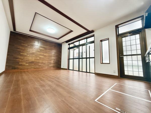 千葉市稲毛区小中台町　戸建