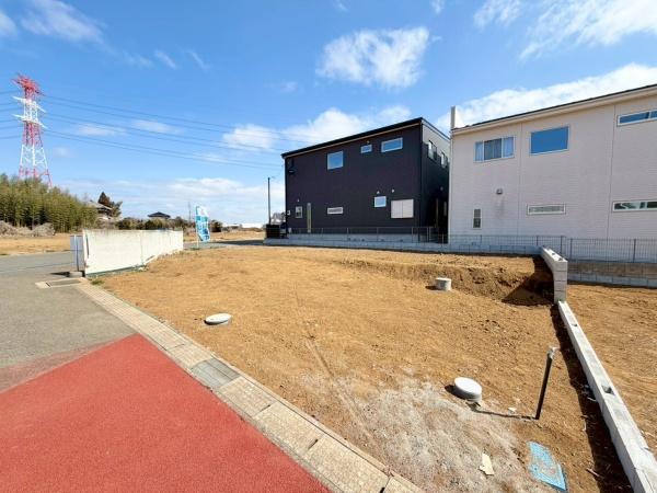 四街道市内黒田　新築戸建　全2棟