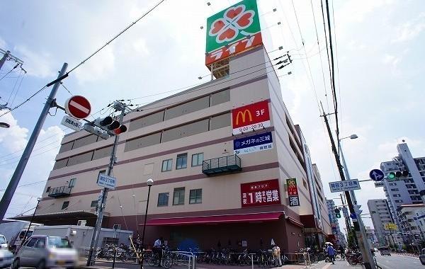 メガロコープ関目(ライフ関目店)