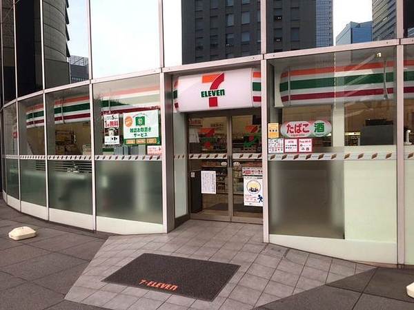 ネオコーポ大阪城公園1号館(セブンイレブン大阪ビジネスパーク東店)
