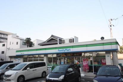 ベルパークシティH棟(ファミリーマート高倉町二丁目店)