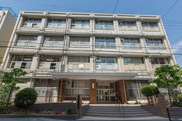 朝日プラザアルティマタワーズ(大阪市立蒲生中学校)