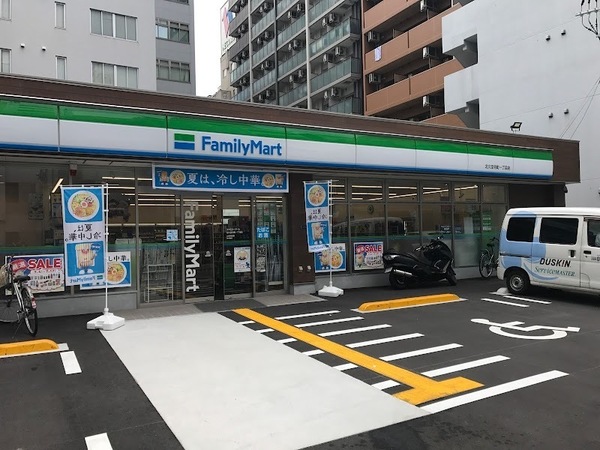 プレサンスレジェンド堺筋本町タワー(ファミリーマート北久宝寺町一丁目店)