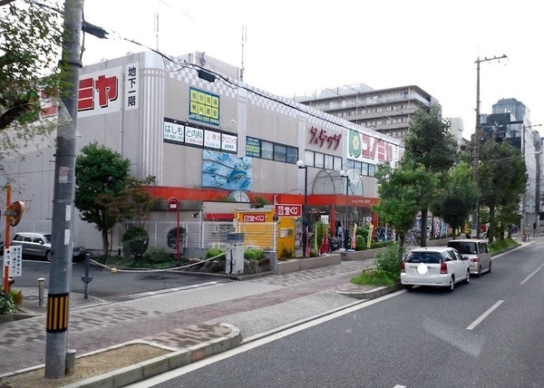 ネオコーポ大阪城公園2号館(ショッピングフロアーステップ)