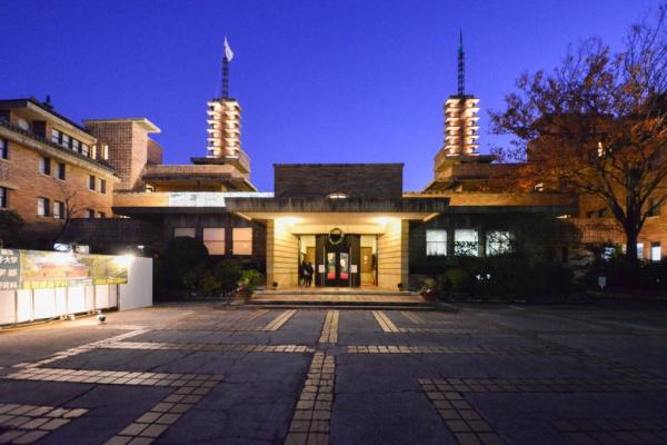 ユニライフ甲子園(武庫川学院上甲子園キャンパス甲子園会館)