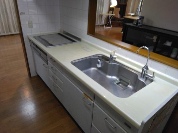 旭川一棟ビルと更地（駐車場）一括売却