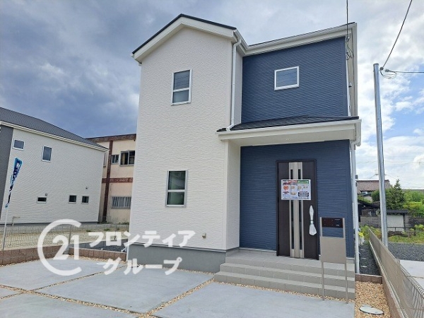 木津川市加茂町里中森　新築一戸建て　１期　３号棟