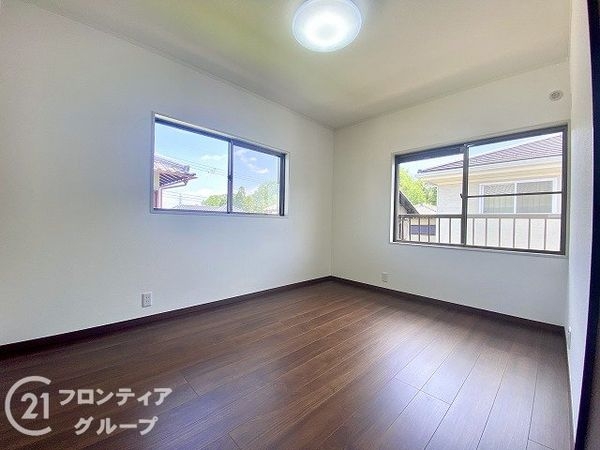 奈良市東登美ヶ丘６丁目の中古一戸建て
