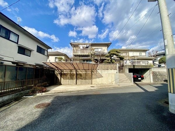 奈良市古市町の中古一戸建て